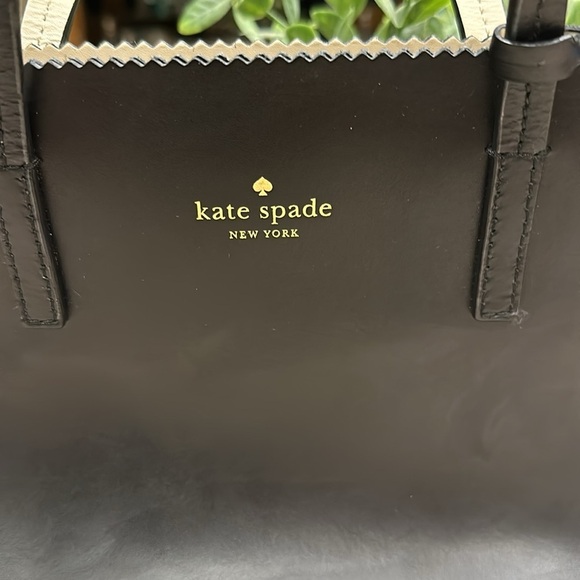 Kate spade ivy drive small Loryn handbag (formerly crossbody) - Picture 2 of 13